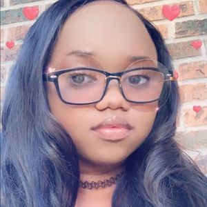 Meet your Posher, Joselyn